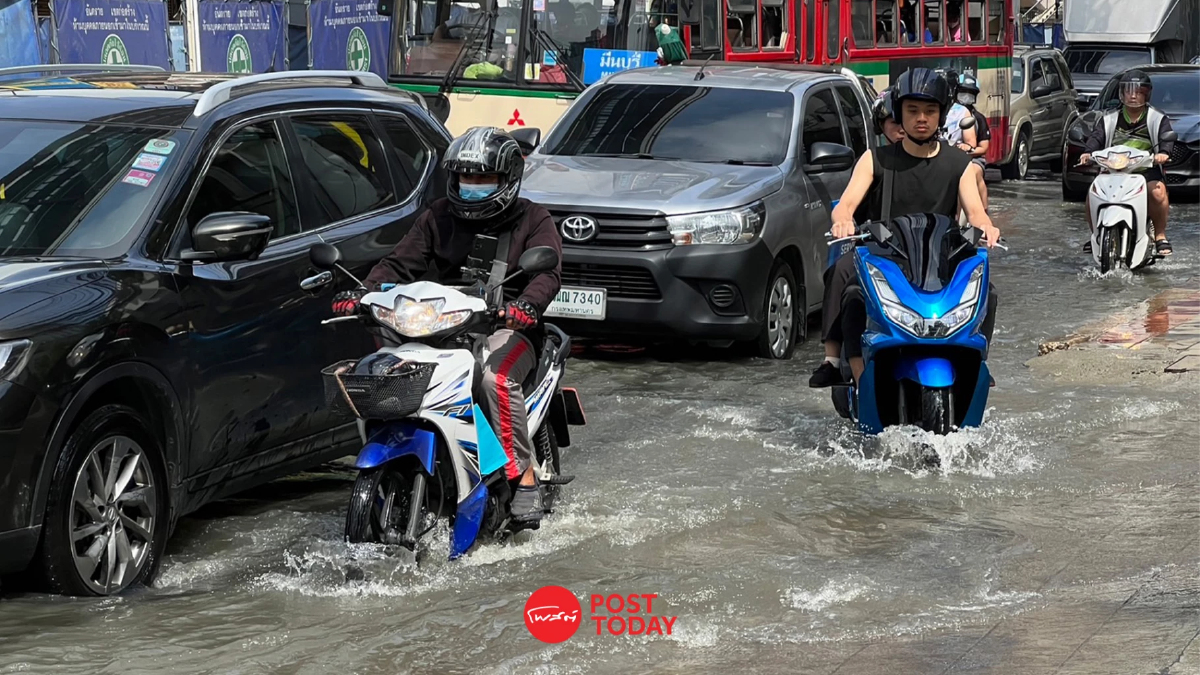 กทม. อ่วม ฝนตกหนัก รัชดา-ลาดพร้าว น้ำท่วมสูง กทม. อ่วม ฝนตกหนัก รัชดา-ลาดพร้าว น้ำท่วมสูง