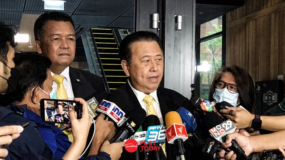 'เสรี' แนะเพื่อไทยไม่จำเป็นเจรจาส.ว.แนะทิ้งนโยบายกระทบสถาบัน 'เสรี' แนะเพื่อไทยไม่จำเป็นเจรจาส.ว.แนะทิ้งนโยบายกระทบสถาบัน