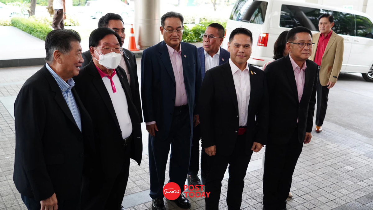 "วราวุธ" นำทีม “ชาติไทยพัฒนา” เจอ "เพื่อไทย" ย้ำจุดยืนพรรค ไม่ร่วม 112 "วราวุธ" นำทีม “ชาติไทยพัฒนา” เจอ "เพื่อไทย" ย้ำจุดยืนพรรค ไม่ร่วม 112