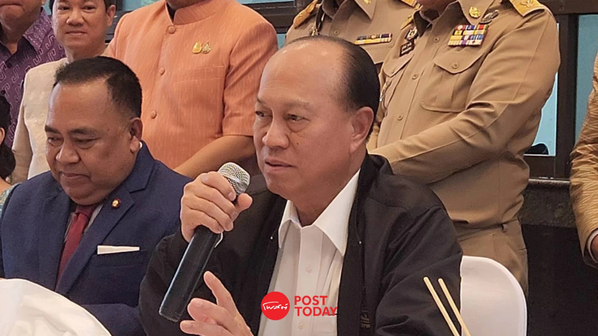 "พล.อ.อนุพงษ์" เปิดมหาดไทยอำลาตำแหน่งมท.1หลังอยู่ครบ9ปีเต็ม "พล.อ.อนุพงษ์" เปิดมหาดไทยอำลาตำแหน่งมท.1หลังอยู่ครบ9ปีเต็ม