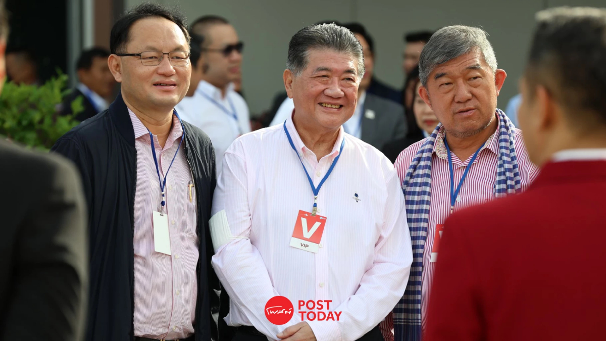 ประมวลภาพ นักการเมือง ไปรอรับทักษิณกลับไทยที่ดอนเมือง ประมวลภาพ นักการเมือง ไปรอรับทักษิณกลับไทยที่ดอนเมือง