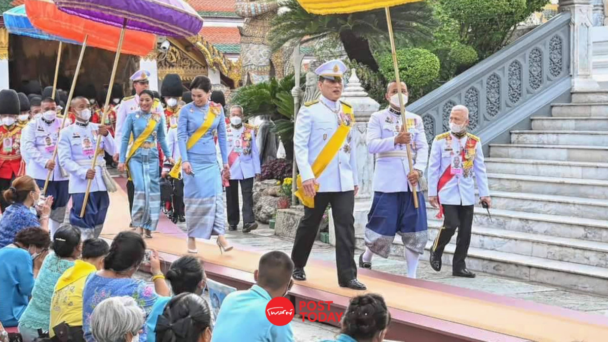 ในหลวง พระราชินี ทรงบำเพ็ญพระราชกุศล เฉลิมพระชนมพรรษา พระพันปีหลวง ในหลวง พระราชินี ทรงบำเพ็ญพระราชกุศล เฉลิมพระชนมพรรษา พระพันปีหลวง
