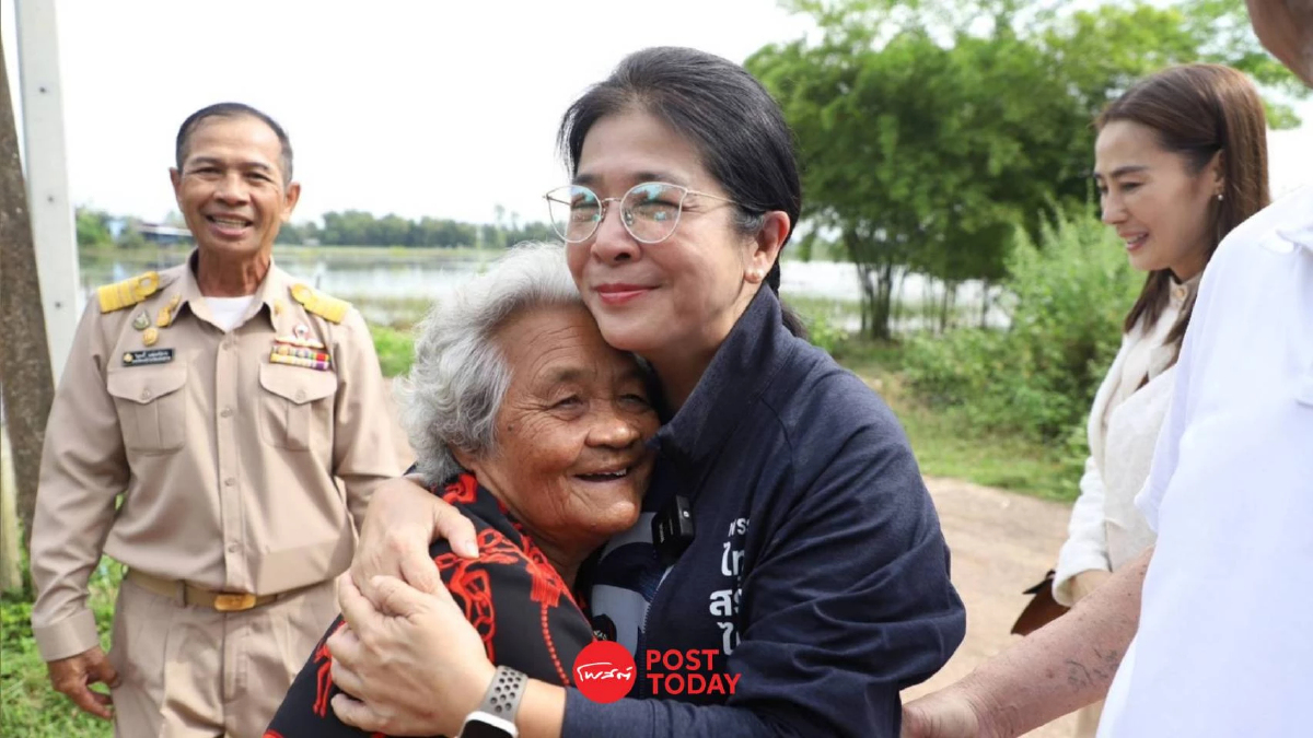 สุดารัตน์ นำทีมไทยสร้างไทย ช่วยผู้ประสบภัยน้ำท่วมอุดรฯ สุดารัตน์ นำทีมไทยสร้างไทย ช่วยผู้ประสบภัยน้ำท่วมอุดรฯ