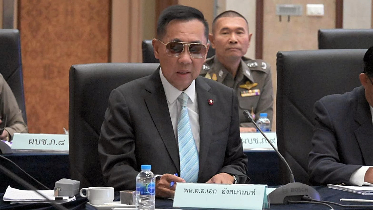 พล.ต.อ.เอก'ค้านตั้ง'บิ๊กต่อ'นั่งผบ.ตร.ไม่เป็นไปตามหลักเกณฑ์กฎหมาย พล.ต.อ.เอก'ค้านตั้ง'บิ๊กต่อ'นั่งผบ.ตร.ไม่เป็นไปตามหลักเกณฑ์กฎหมาย