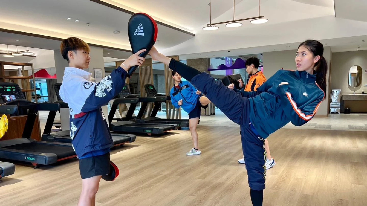 ไทยลุ้นทองแรก "น้องเทนนิส" เทควันโด โปรแกรมถ่ายทอดสด เอเชียนเกมส์ ไทยลุ้นทองแรก "น้องเทนนิส" เทควันโด โปรแกรมถ่ายทอดสด เอเชียนเกมส์