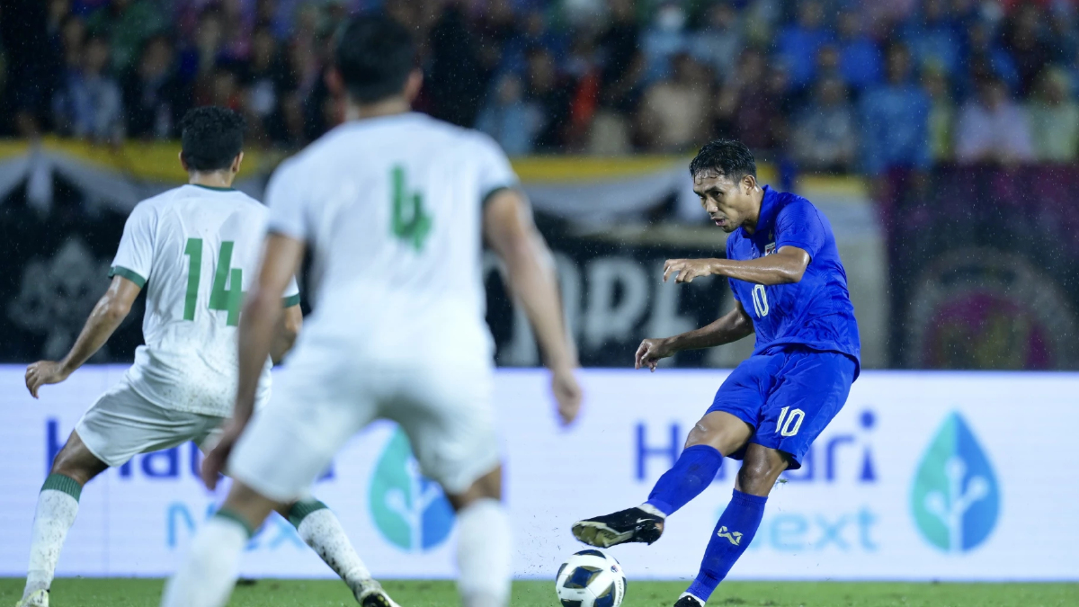 ทีมชาติไทย ไปไม่ถึงแชมป์ ดวลโทษแพ้อิรัก ฟุตบอลคิงส์คัพ ครั้งที่ 49 ทีมชาติไทย ไปไม่ถึงแชมป์ ดวลโทษแพ้อิรัก ฟุตบอลคิงส์คัพ ครั้งที่ 49