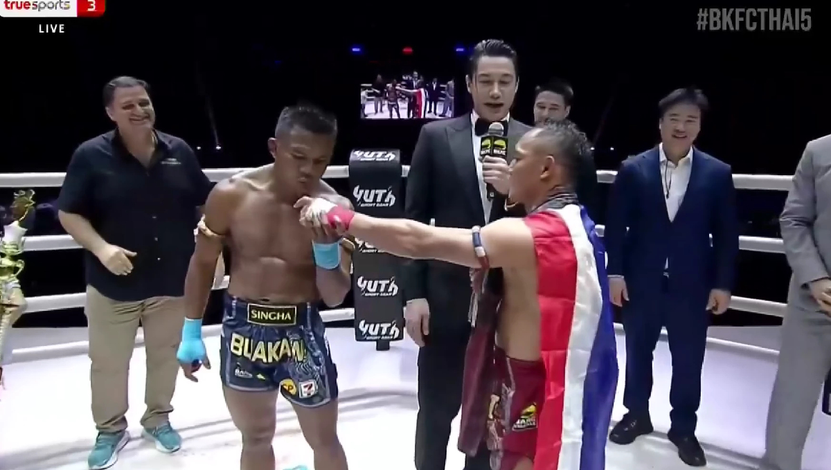 เปิดใจ 2 เพื่อนรัก "บัวขาว-แสนชัย" ลั่นไม่ขอชกกันอีกแล้ว เปิดใจ 2 เพื่อนรัก "บัวขาว-แสนชัย" ลั่นไม่ขอชกกันอีกแล้ว