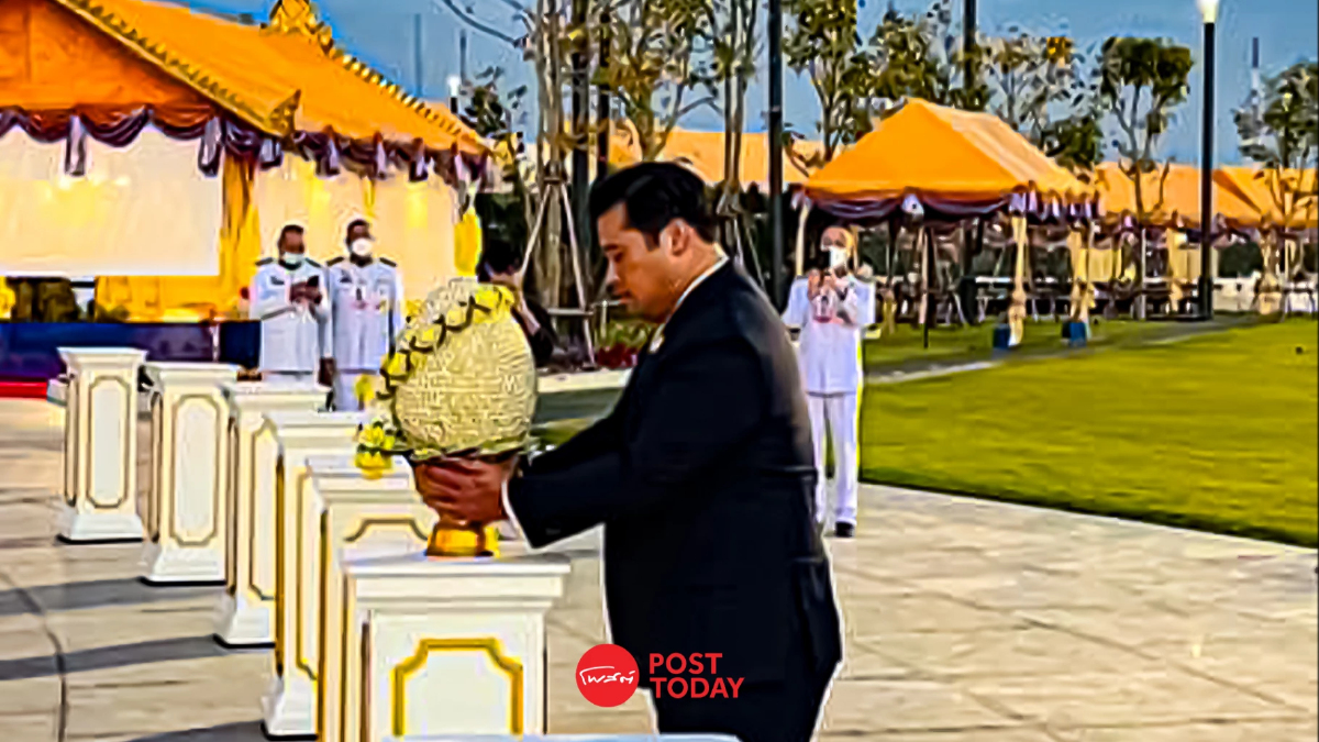 “ท่านอ้น” ถวายสักการะ พระบรมราชานุเสาวรีย์ ร.9 เนื่องในวันพ่อแห่งชาติ “ท่านอ้น” ถวายสักการะ พระบรมราชานุเสาวรีย์ ร.9 เนื่องในวันพ่อแห่งชาติ