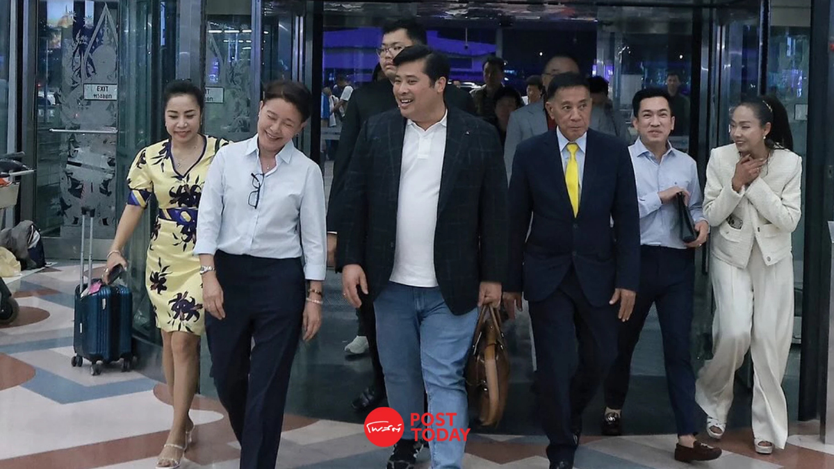 "ท่านอ้น" กลับสหรัฐฯ แล้ว พร้อมทิ้งทวนหวังกลับเยือนไทยอีกครั้ง "ท่านอ้น" กลับสหรัฐฯ แล้ว พร้อมทิ้งทวนหวังกลับเยือนไทยอีกครั้ง