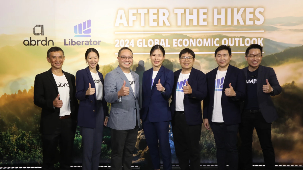 “บล.ลิเบอเรเตอร์” จับมือ “บลจ.อเบอร์ดีน” เปิดฟีเจอร์ Mutual Fund พร้อมเผย Vision ‘โลกลงทุนที่เท่าเทียมกัน’ “บล.ลิเบอเรเตอร์” จับมือ “บลจ.อเบอร์ดีน” เปิดฟีเจอร์ Mutual Fund พร้อมเผย Vision ‘โลกลงทุนที่เท่าเทียมกัน’