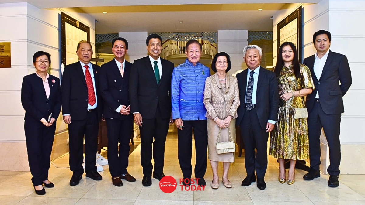 “เจ้าสัวประยุทธ มหากิจศิริ” เลี้ยงต้อนรับ “ประธาน ธนาคารเอไอไอบี” “เจ้าสัวประยุทธ มหากิจศิริ” เลี้ยงต้อนรับ “ประธาน ธนาคารเอไอไอบี”