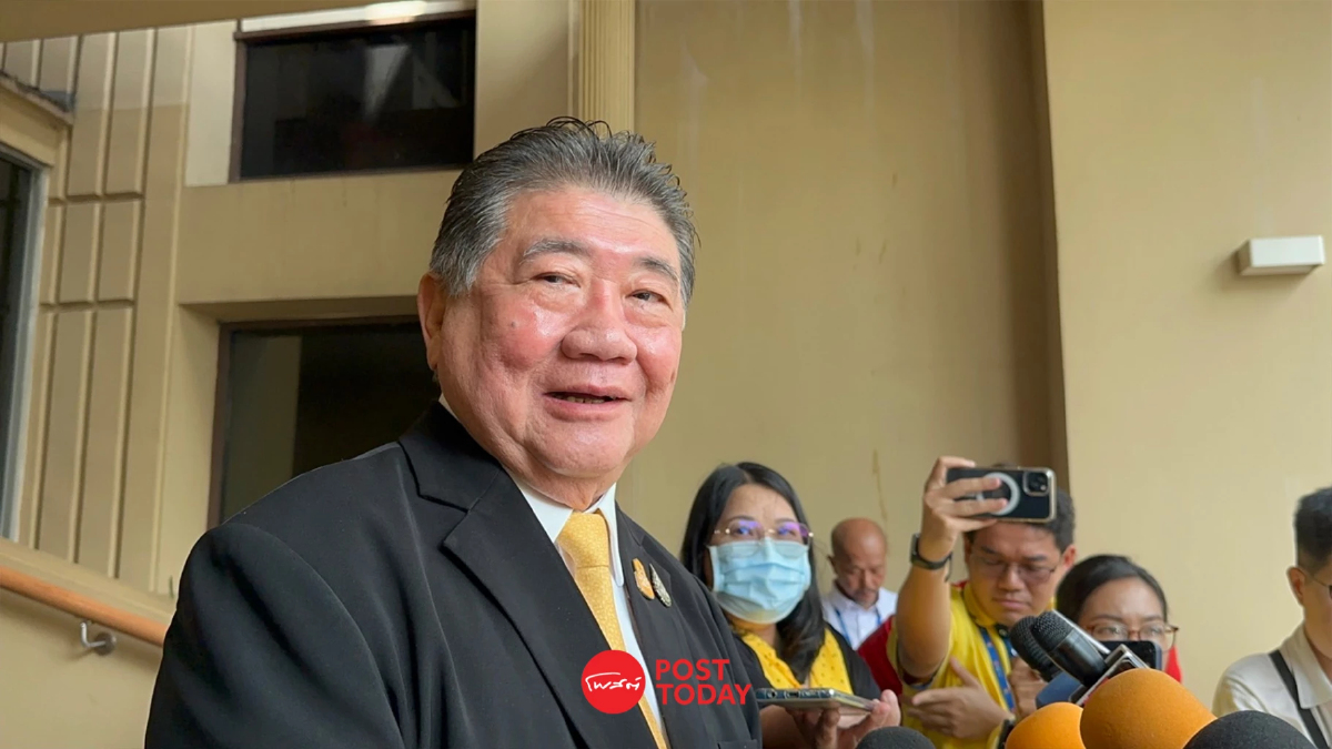 ภูมิธรรม ปฏิเสธ นายกรัฐมนตรี ขีดเส้นภายใน24เม.ย. ต้องส่งรายชื่อปรับครม. ภูมิธรรม ปฏิเสธ นายกรัฐมนตรี ขีดเส้นภายใน24เม.ย. ต้องส่งรายชื่อปรับครม.