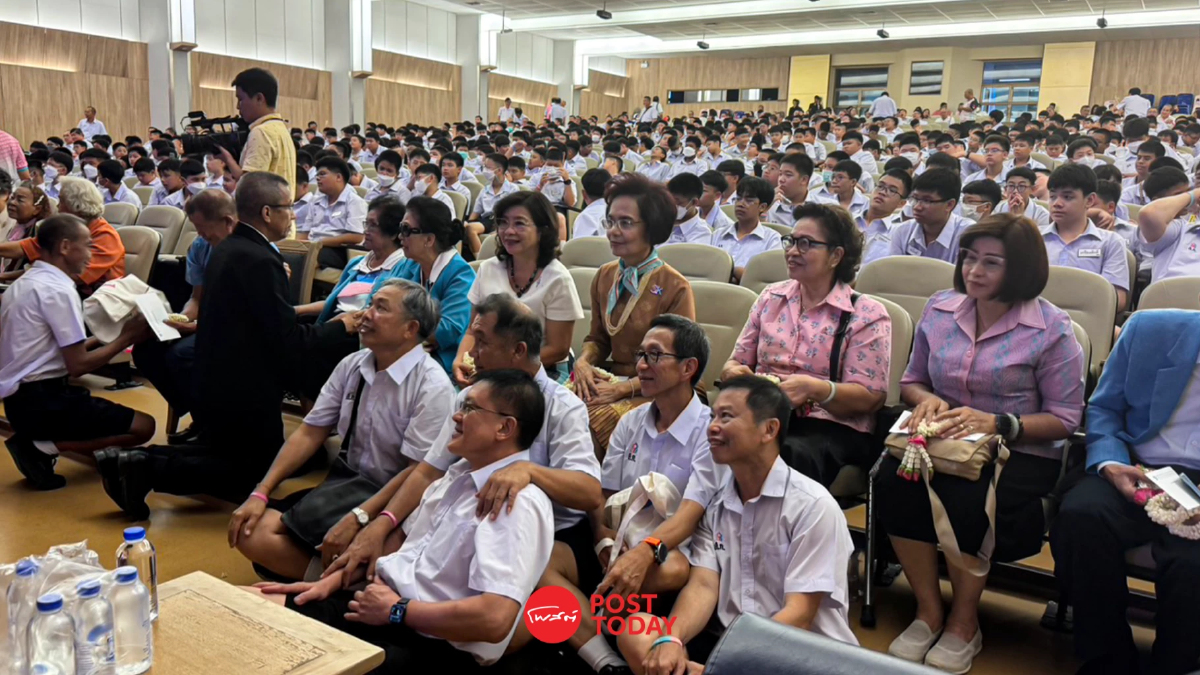 รุ่นพี่ OSK97 ร่วม 200 รับรุ่นน้องสวนกุหลาบ เปิดเทอมวันแรก 2567 รุ่นพี่ OSK97 ร่วม 200 รับรุ่นน้องสวนกุหลาบ เปิดเทอมวันแรก 2567