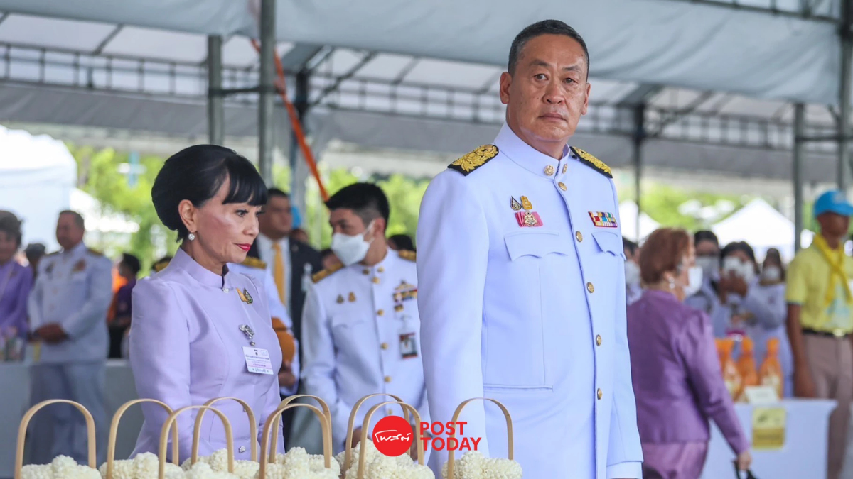นายกฯ เศรษฐา-ภริยา ตักบาตรถวายพระราชกุศล วันเฉลิมพระชนมพรรษาพระราชินี นายกฯ เศรษฐา-ภริยา ตักบาตรถวายพระราชกุศล วันเฉลิมพระชนมพรรษาพระราชินี