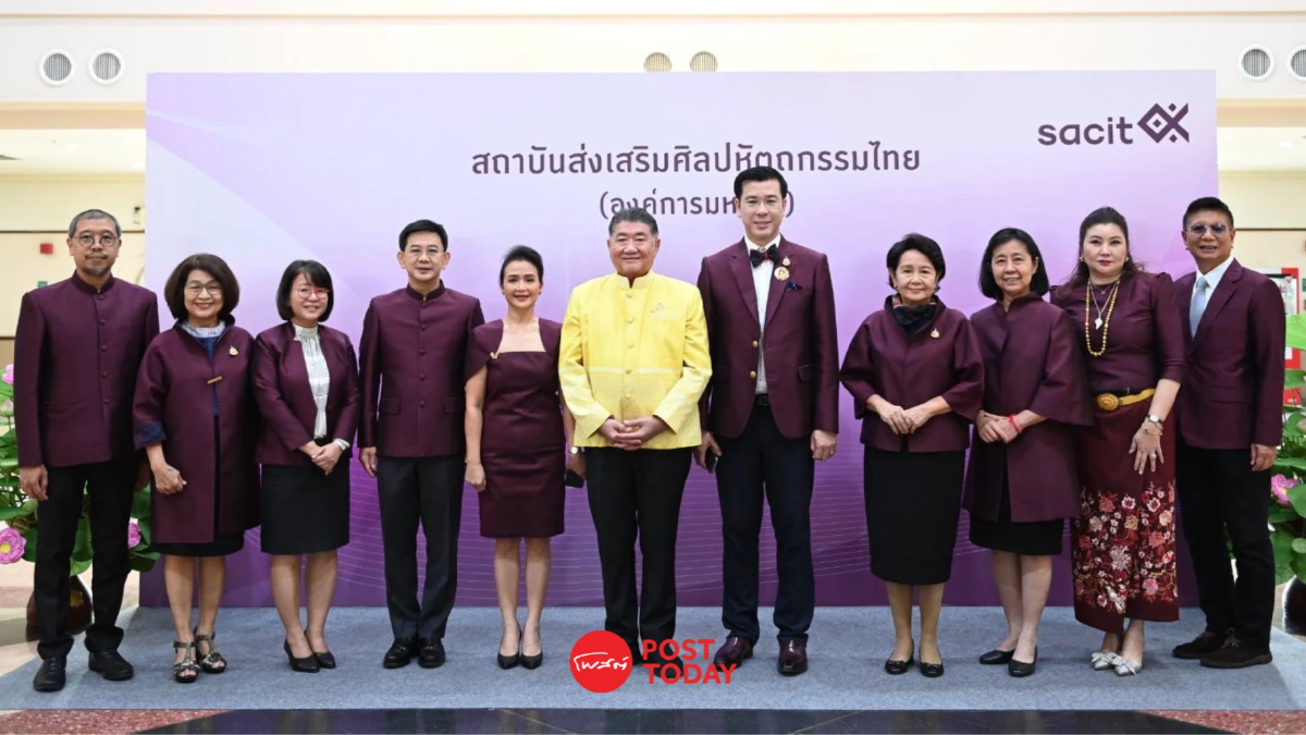 ภูมิธรรม หนุนต่อยอดศิลปหัตถกรรม ผลักดันเศรษฐกิจ สร้างเม็ดเงินเข้าประเทศ ภูมิธรรม หนุนต่อยอดศิลปหัตถกรรม ผลักดันเศรษฐกิจ สร้างเม็ดเงินเข้าประเทศ