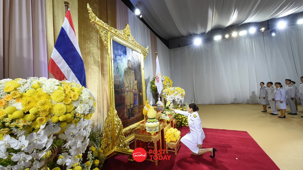 แพทองธาร ชินวัตร รับสนองพระบรมราชโองการโปรดเกล้าฯ แต่งตั้งนายกรัฐมนตรี แพทองธาร ชินวัตร รับสนองพระบรมราชโองการโปรดเกล้าฯ แต่งตั้งนายกรัฐมนตรี