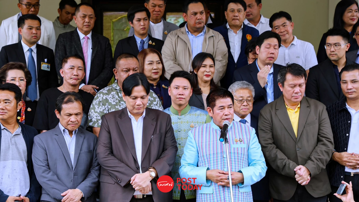 ธรรมนัส ผนึก 34 สส. ย้ำพร้อมร่วมงานเพื่อไทย เย้ย บางกลุ่มอกหัก ไม่ได้รัฐมนตรี ธรรมนัส ผนึก 34 สส. ย้ำพร้อมร่วมงานเพื่อไทย เย้ย บางกลุ่มอกหัก ไม่ได้รัฐมนตรี