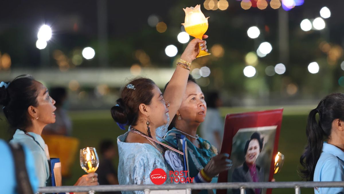 ย้อนประวัติปฐมบท "จุดเทียนชัยถวายพระพร" ย้อนประวัติปฐมบท "จุดเทียนชัยถวายพระพร"