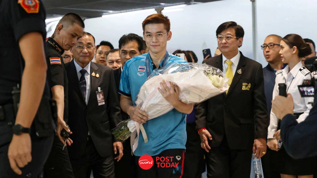“วิว” กุลวุฒิ ฮีโร่เหรียญเงินแบดมินตันโอลิมปิกกลับถึงไทยแล้ว “วิว” กุลวุฒิ ฮีโร่เหรียญเงินแบดมินตันโอลิมปิกกลับถึงไทยแล้ว