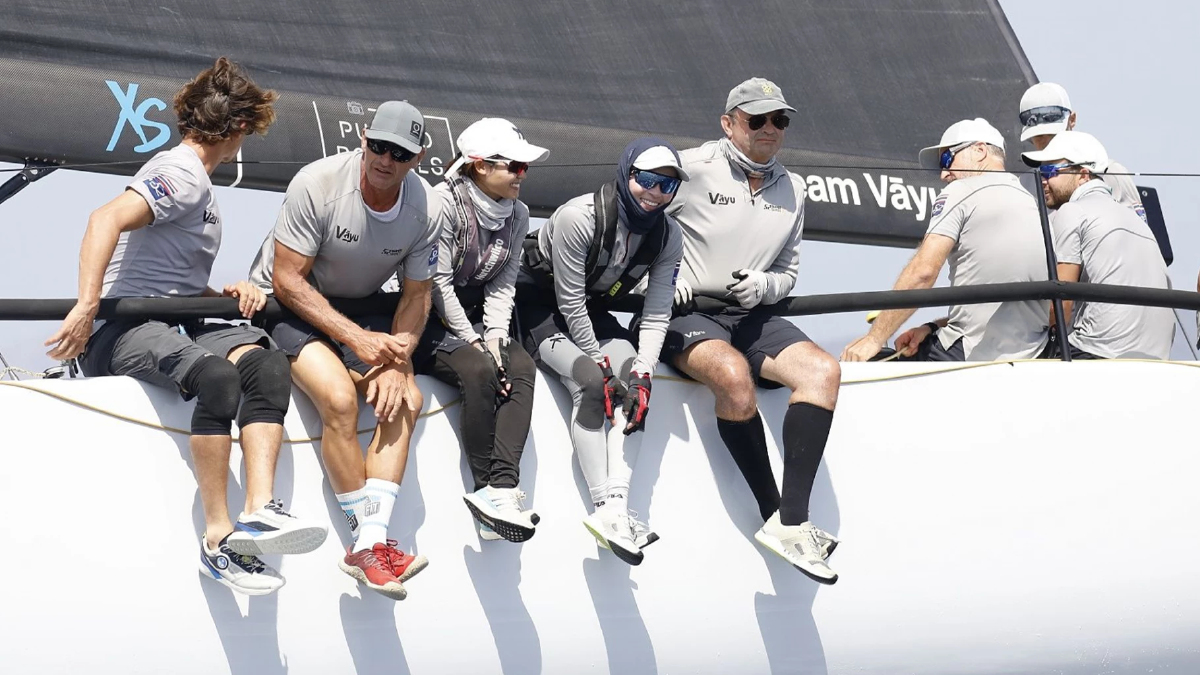 (ภาพ) พระราชินีทรงแข่งขันเรือใบ 52 Super Series Sailing Week วันที่ 4 (ภาพ) พระราชินีทรงแข่งขันเรือใบ 52 Super Series Sailing Week วันที่ 4