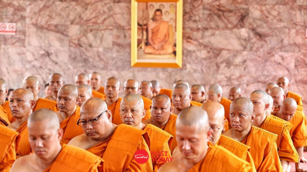 ฉะเชิงเทราจัดงานอุปสมบทหมู่ ถวายเป็นพระราชกุศล "ในหลวง ร.9" ฉะเชิงเทราจัดงานอุปสมบทหมู่ ถวายเป็นพระราชกุศล "ในหลวง ร.9"