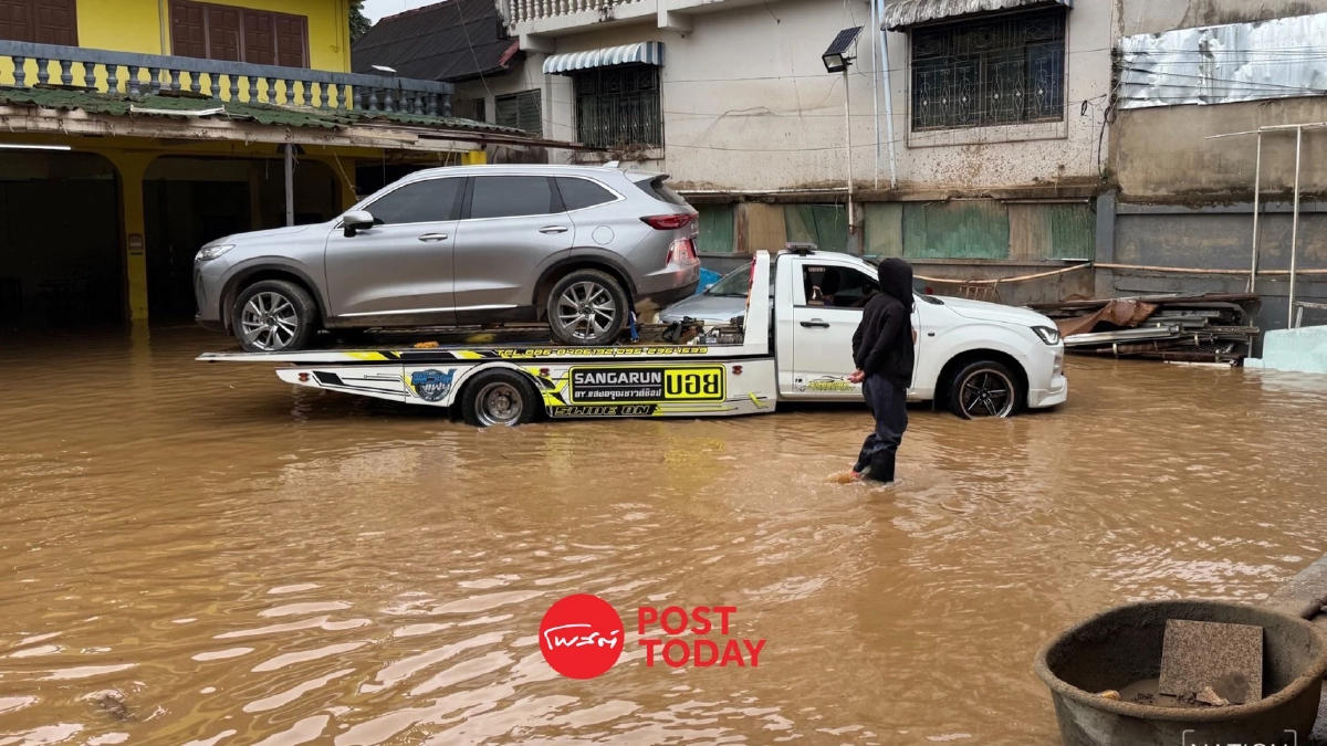 ฝนตกต่อเนื่อง ชาวแม่สายระทึก น้ำเอ่อท่วมทางเข้าตลาดสายลมจอย ฝนตกต่อเนื่อง ชาวแม่สายระทึก น้ำเอ่อท่วมทางเข้าตลาดสายลมจอย