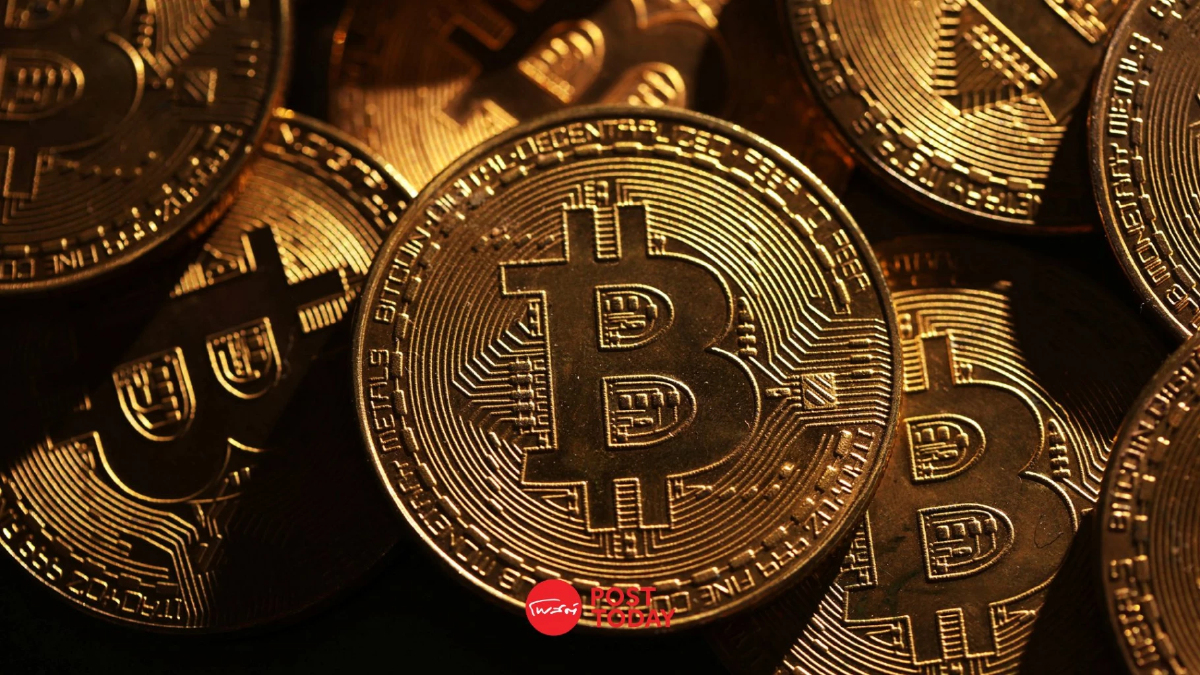 Bitcoin ทะลุ 100,000 ดอลลาร์แล้ว หลังคาดการณ์ว่าทรัมป์จะส่งเสริมตลาด Crypto Bitcoin ทะลุ 100,000 ดอลลาร์แล้ว หลังคาดการณ์ว่าทรัมป์จะส่งเสริมตลาด Crypto