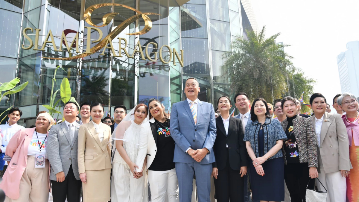 สยามพิวรรธน์ร่วมเฉลิมฉลองงานจดทะเบียนสมรสเท่าเทียมครั้งแรกของประเทศไทย สยามพิวรรธน์ร่วมเฉลิมฉลองงานจดทะเบียนสมรสเท่าเทียมครั้งแรกของประเทศไทย