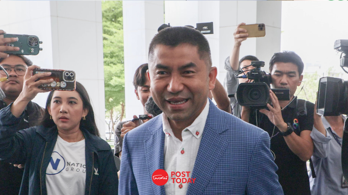 'บิ๊กโจ๊ก'อารมณ์ดีตอบปม ป.ป.ช. พิจารณาคดีเว็บพนัน ไม่ได้ติดตาม-สนใจ 'บิ๊กโจ๊ก'อารมณ์ดีตอบปม ป.ป.ช. พิจารณาคดีเว็บพนัน ไม่ได้ติดตาม-สนใจ