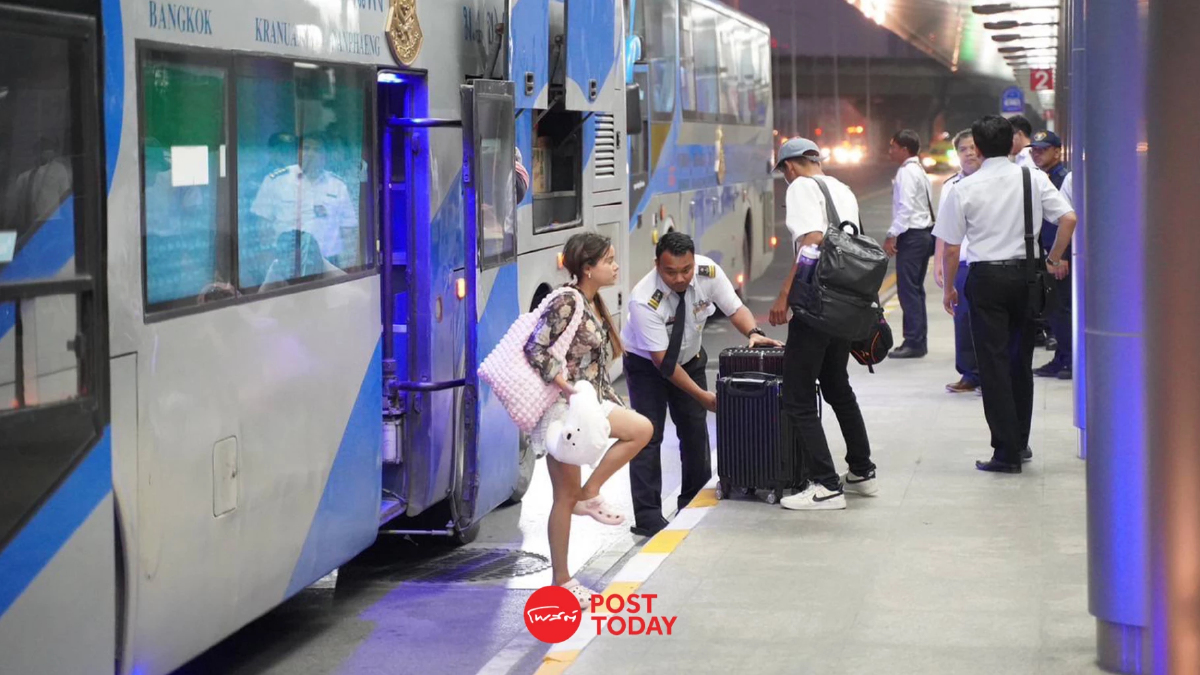 "สุรพงษ์" สั่ง บขส. เตรียมรถรับคนกลับ กทม. คาด! วันละแสน "สุรพงษ์" สั่ง บขส. เตรียมรถรับคนกลับ กทม. คาด! วันละแสน
