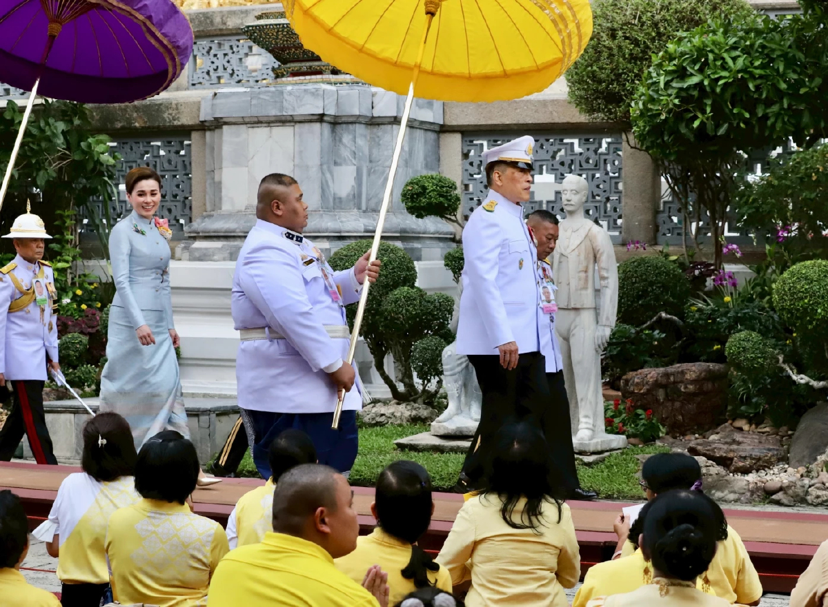 ในหลวง-พระราชินี เสด็จฯ ไปในการพระราชพิธีพืชมงคล พ.ศ. 2568 ในหลวง-พระราชินี เสด็จฯ ไปในการพระราชพิธีพืชมงคล พ.ศ. 2568