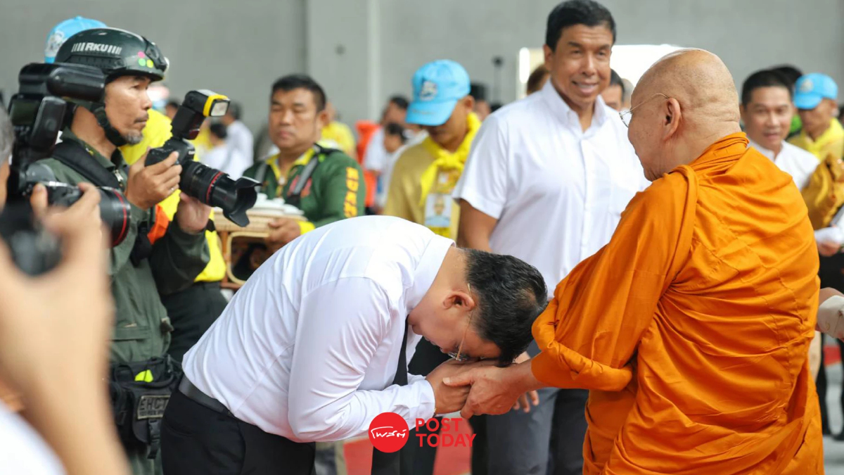 กทม. ทำบุญอุทิศผู้เสียชีวิตเหตุอาคาร สตง. ถล่ม (ภาพชุด) กทม. ทำบุญอุทิศผู้เสียชีวิตเหตุอาคาร สตง. ถล่ม (ภาพชุด)