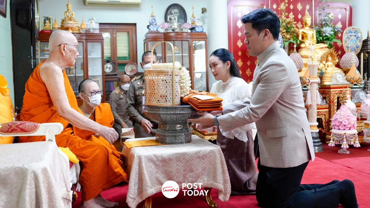 นายกฯแพทองธารและคู่สมรส เข้าเฝ้าพระสังฆราชวันคล้ายวันประสูติ นายกฯแพทองธารและคู่สมรส เข้าเฝ้าพระสังฆราชวันคล้ายวันประสูติ