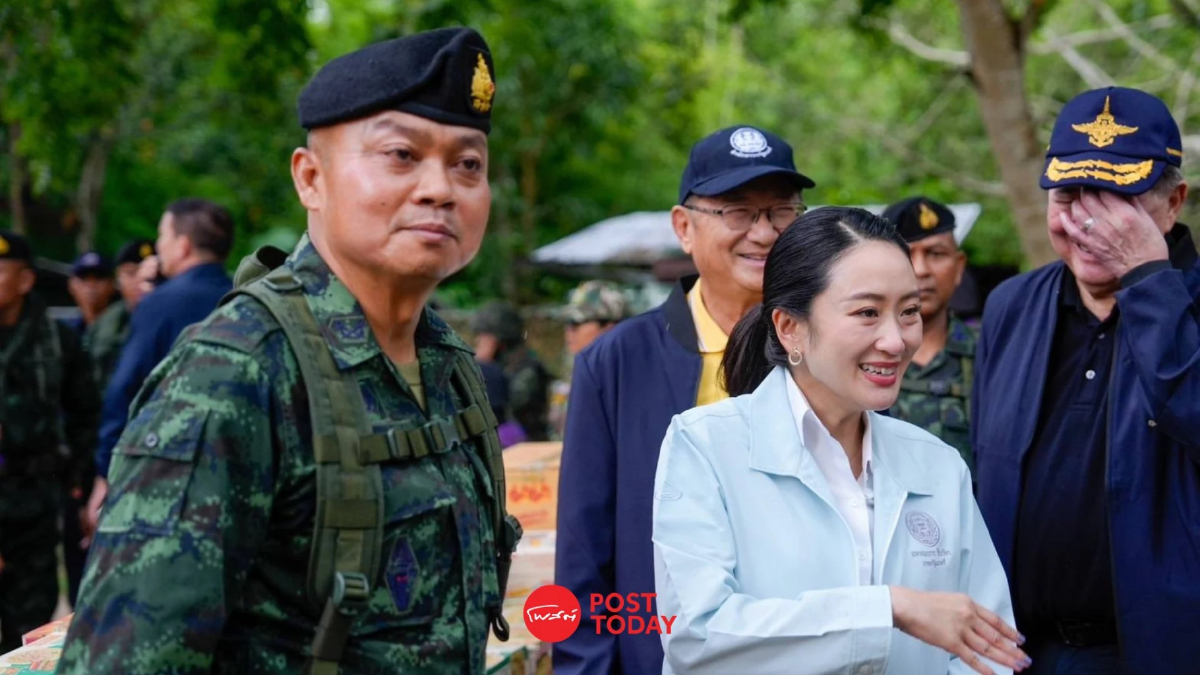 “แพทองธาร” ขอบคุณแม่ทัพภาคที่ 2 ปฏิบัติหน้าที่อย่างเข้มแข็งอดทน “แพทองธาร” ขอบคุณแม่ทัพภาคที่ 2 ปฏิบัติหน้าที่อย่างเข้มแข็งอดทน