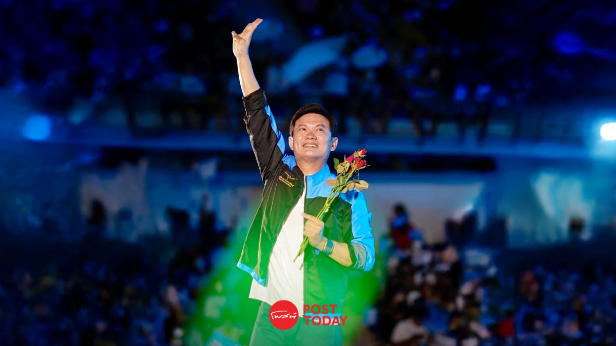 'ดร.เอ้' โบกมือลา 'ประชาธิปัตย์' มุ่งมั่นขับเคลื่อนการศึกษาไทย 'ดร.เอ้' โบกมือลา 'ประชาธิปัตย์' มุ่งมั่นขับเคลื่อนการศึกษาไทย