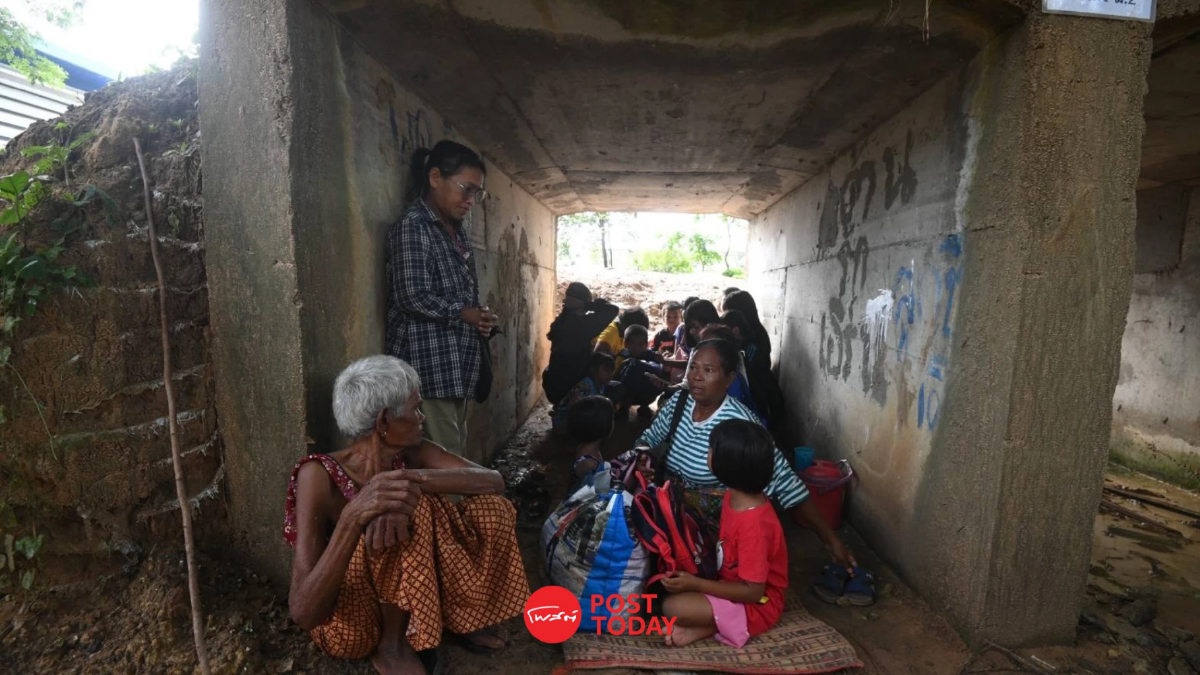 กองทัพบก ประณาม "กัมพูชา" ใช้จรวดโจมตี ชาวบ้านบาดเจ็บแล้ว 3 ราย กองทัพบก ประณาม "กัมพูชา" ใช้จรวดโจมตี ชาวบ้านบาดเจ็บแล้ว 3 ราย