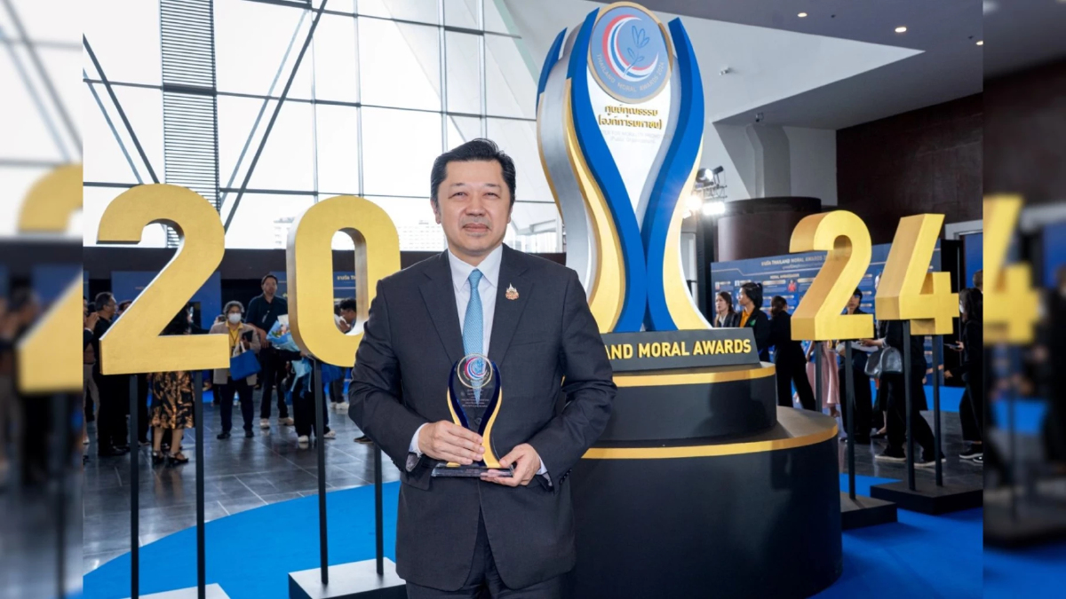 “ศุภชัย” คว้ารางวัลบทเพลงคุณธรรม ปี 2024 จากเพลง “กตัญญู” “ศุภชัย” คว้ารางวัลบทเพลงคุณธรรม ปี 2024 จากเพลง “กตัญญู”