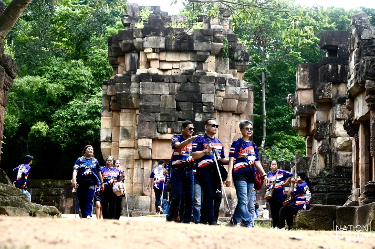 กองทัพภาคที่ 2 สั่งปิดปราสาทตาเมือน-ตาควาย ปิดด่านชายแดนทั้งหมด กองทัพภาคที่ 2 สั่งปิดปราสาทตาเมือน-ตาควาย ปิดด่านชายแดนทั้งหมด