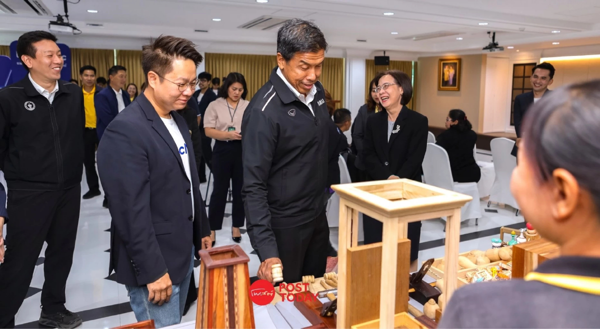 กทม.จับมือNocNoc ปั้นช่างฝีมือ ดันสินค้า Bangkok Brand บนออนไลน์ กทม.จับมือNocNoc ปั้นช่างฝีมือ ดันสินค้า Bangkok Brand บนออนไลน์