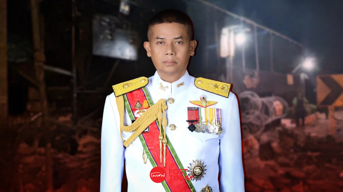 แม่ทัพภาค 4 คุมเข้มชายแดนไทย-มาเลย์ หลังคาร์บอมบ์ตากใบ อส.เจ็บ 4 แม่ทัพภาค 4 คุมเข้มชายแดนไทย-มาเลย์ หลังคาร์บอมบ์ตากใบ อส.เจ็บ 4