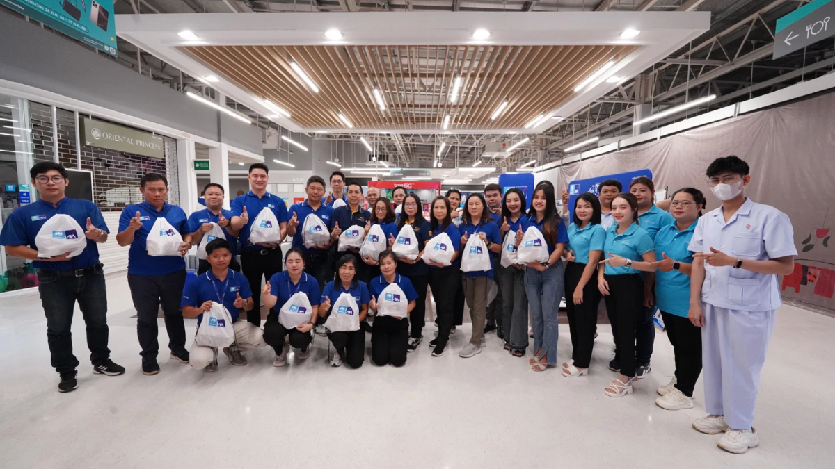 กรุงไทย–แอกซ่า จัดกิจกรรมสุขภาพฟรี ช่วยเหลือผู้ประสบอุทกภัย กรุงไทย–แอกซ่า จัดกิจกรรมสุขภาพฟรี ช่วยเหลือผู้ประสบอุทกภัย