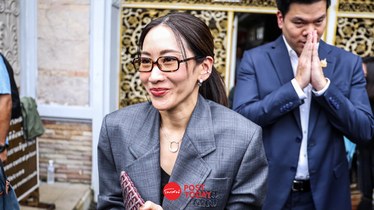 เอม-พิณทองทาห่วงสุขภาพพ่อ ทนายยันทักษิณไม่ถูกส่งรพ. เอม-พิณทองทาห่วงสุขภาพพ่อ ทนายยันทักษิณไม่ถูกส่งรพ.