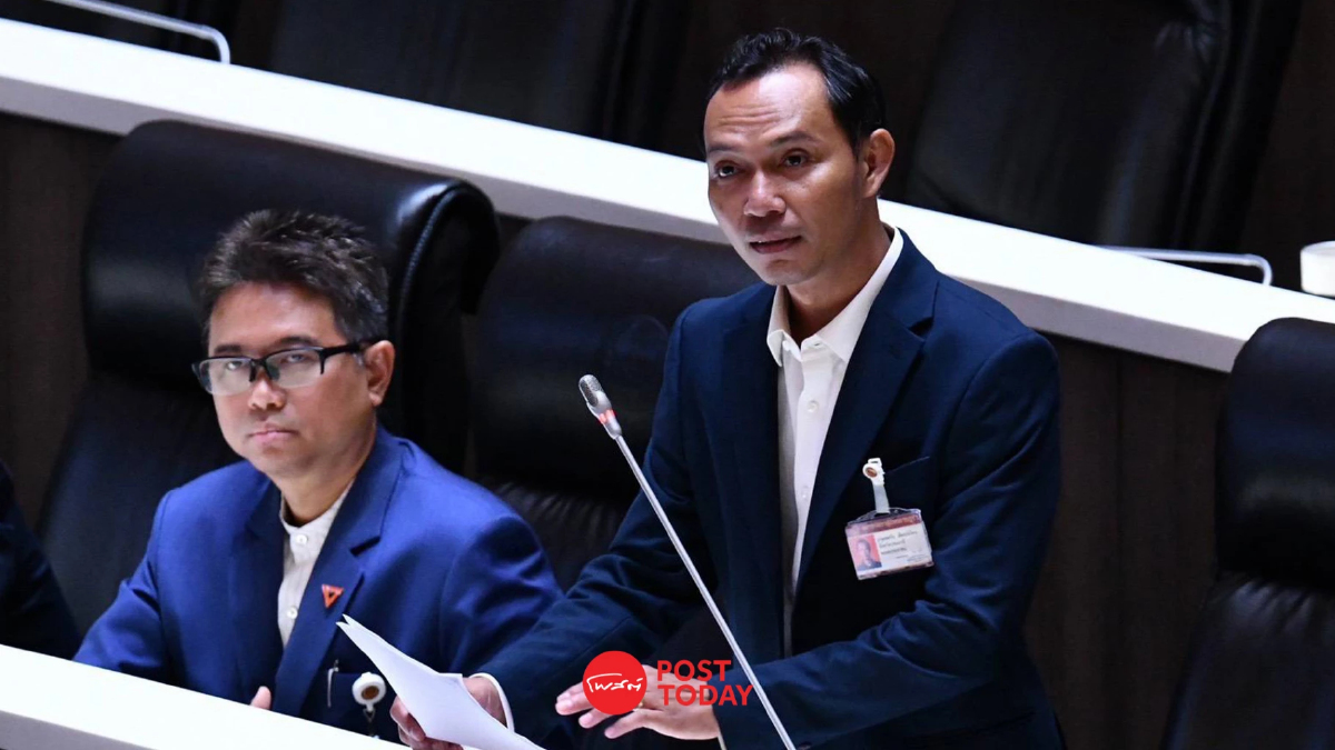 สส.ปชน. ยกร่างรัฐธรรมนูญ 3 ฉบับ เป็นประชาธิปไตย หวัง “อนุทิน” เปิดโอกาส สส.ปชน. ยกร่างรัฐธรรมนูญ 3 ฉบับ เป็นประชาธิปไตย หวัง “อนุทิน” เปิดโอกาส