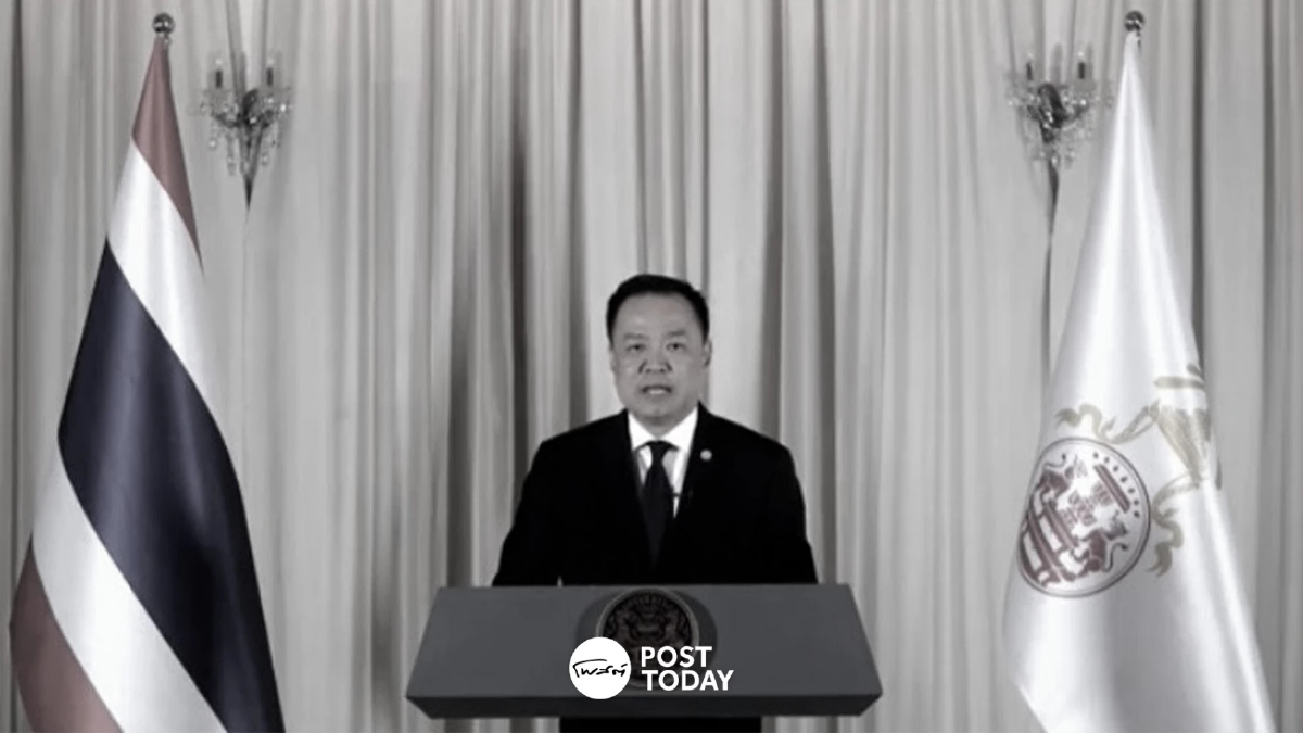 นายกรัฐมนตรีแถลง "สูญเสียแม่ผู้ยิ่งใหญ่ของแผ่นดินไทย" นายกรัฐมนตรีแถลง "สูญเสียแม่ผู้ยิ่งใหญ่ของแผ่นดินไทย"