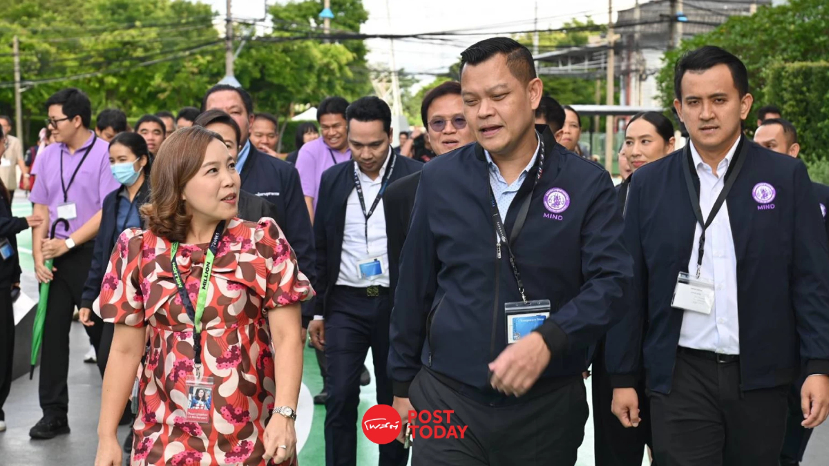 ธนกรตรวจพัฒนาอุตฯอิเล็กทรอนิกส์อัจฉริยะหนุนไทยสู่ฐานผลิตโลก ธนกรตรวจพัฒนาอุตฯอิเล็กทรอนิกส์อัจฉริยะหนุนไทยสู่ฐานผลิตโลก
