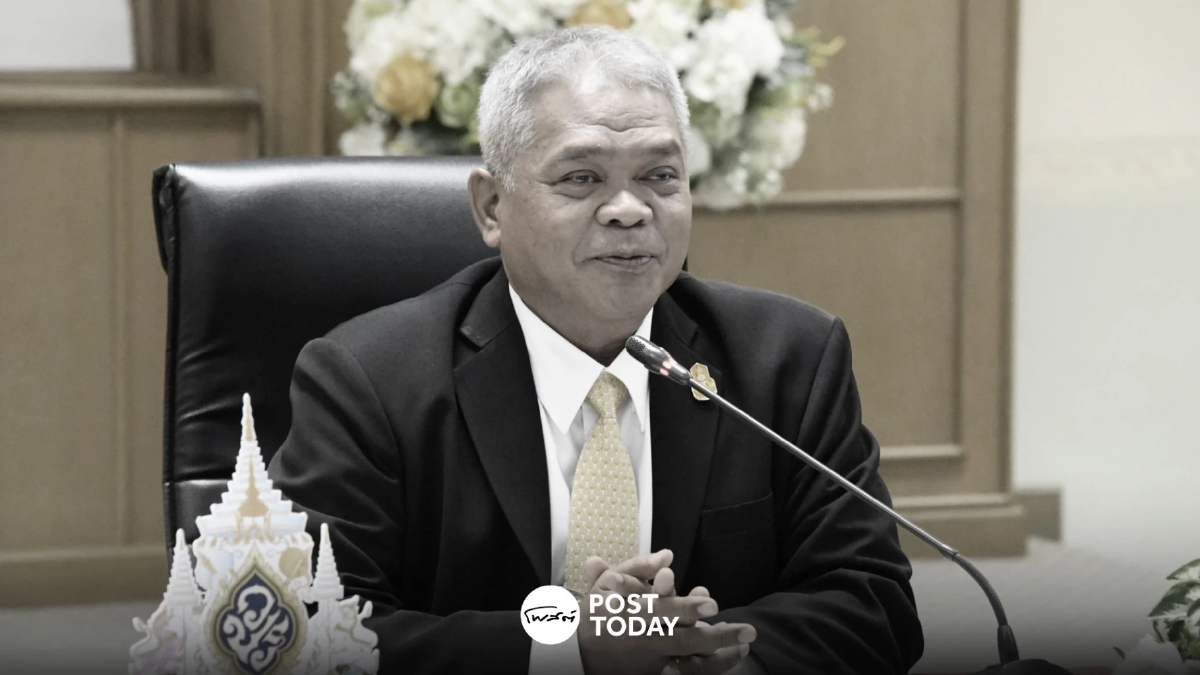 'อนันต์ สุวรรณรัตน์' ลาออกจากทุกตำแหน่ง เตรียมนั่ง กกต. 'อนันต์ สุวรรณรัตน์' ลาออกจากทุกตำแหน่ง เตรียมนั่ง กกต.