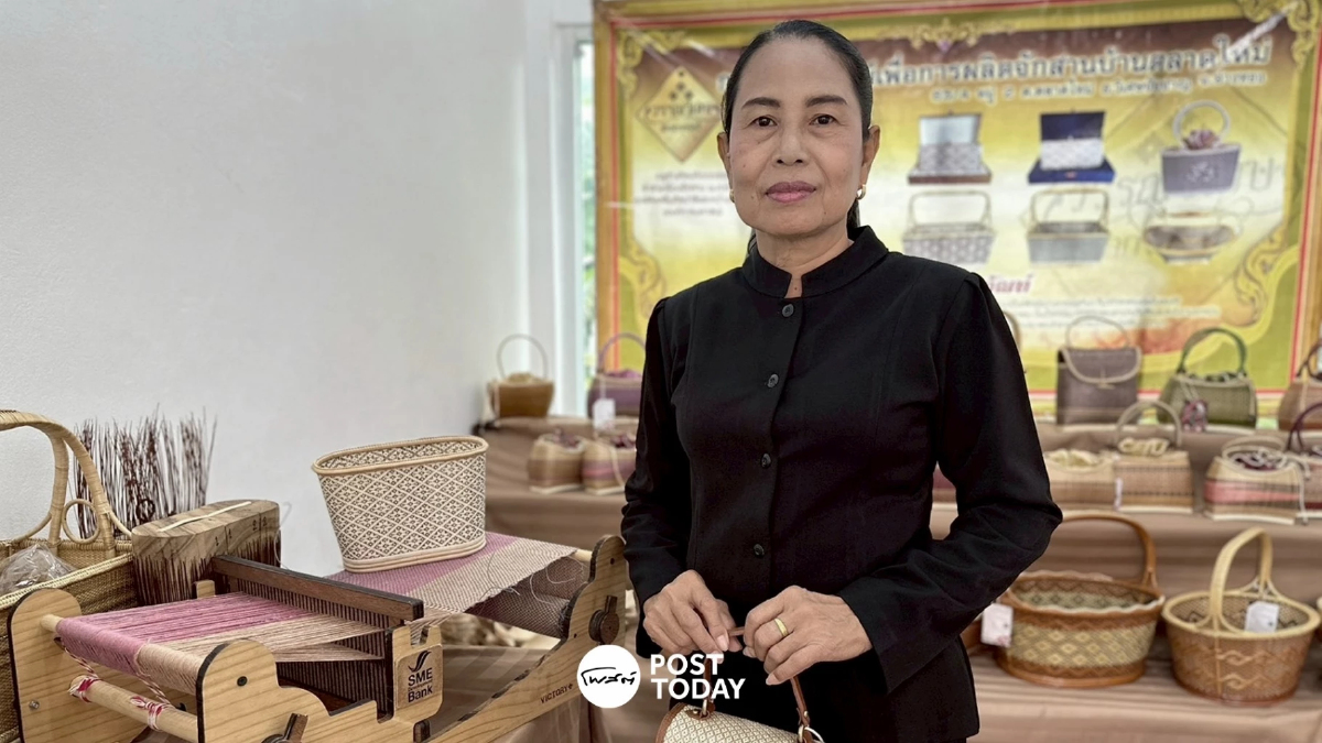ของดีอ่างทอง “จักสานบ้านตลาดใหม่” ฝีมือชุมชน โดนใจญี่ปุ่น ของดีอ่างทอง “จักสานบ้านตลาดใหม่” ฝีมือชุมชน โดนใจญี่ปุ่น