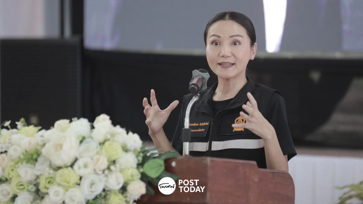 "รมว.นฤมล" บุกพัทลุงขับเคลื่อน ‘เรียนดี มีคุณธรรม’ แก้หนี้ครู 1 แสนล้าน ดอกเบี้ยเริ่ม 0% ลดภาระงาน "รมว.นฤมล" บุกพัทลุงขับเคลื่อน ‘เรียนดี มีคุณธรรม’ แก้หนี้ครู 1 แสนล้าน ดอกเบี้ยเริ่ม 0% ลดภาระงาน