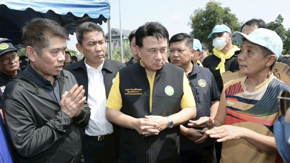 รมช. “นเรศ” ลงพื้นที่ติดตามน้ำท่วมเจ้าพระยา เร่งบูรณาการช่วยเหลือประชาชน รมช. “นเรศ” ลงพื้นที่ติดตามน้ำท่วมเจ้าพระยา เร่งบูรณาการช่วยเหลือประชาชน