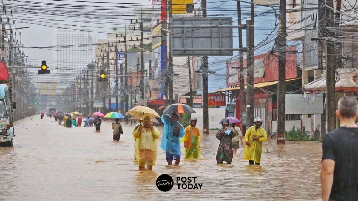 ภาคใต้ยังอ่วม ฝนตกหนัก–เสี่ยงดินโคลนถล่ม เดือดร้อน 1.47 ล้านคน ภาคใต้ยังอ่วม ฝนตกหนัก–เสี่ยงดินโคลนถล่ม เดือดร้อน 1.47 ล้านคน